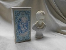 AVON 18th CENTURY CLASSIC FIGURINE YOUNG BOY MOONWIND BATH OIL ~ VINTAGE BOXED