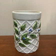 3D Trellis Blueberry Design Ceramic Utensil Holder Caddy Canister Planter