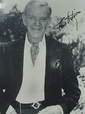 Fred Astaire Hand signed autographed 8x10 Photo