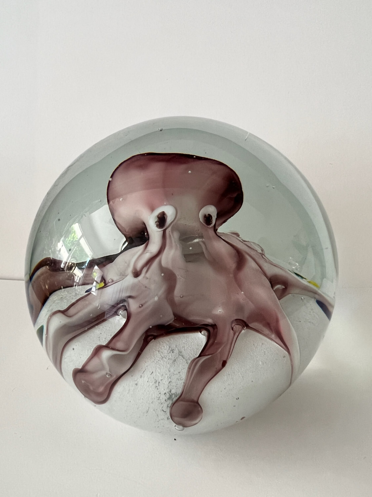 Large Octopus Sea Themed Paperweight Controlled Bubbles Polished Base Unsigned