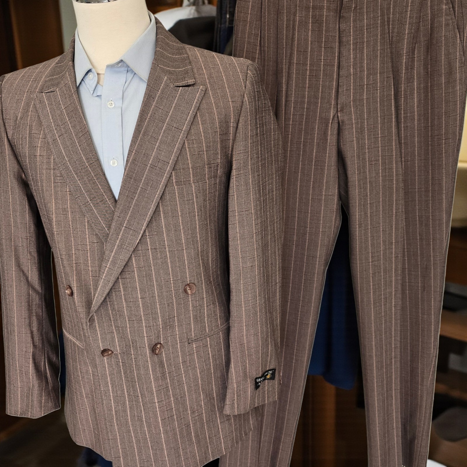 Vintage Nwt 1970s Double Breasted Suit 44r 37xunfinshed Polyester Peak Lapel