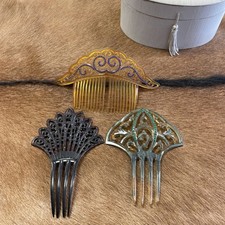 Vintage 1900  s Bakelite and cellioud hair combs