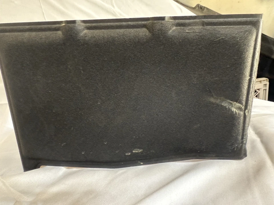 HYUNDAI ELANTRA 2021-2023 2,0 L L4 CAJA DE BATERÍA AISLANTE CUBIERTA ALMOHADILLA OEM Foto 2 de 4