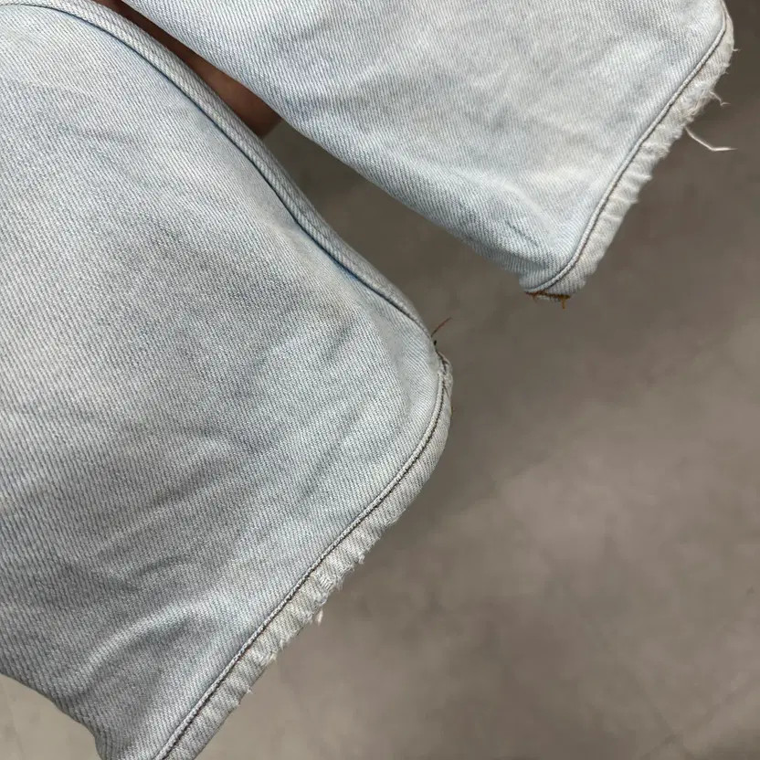 Stone Island 34 Men's Wafran Distressed Denim Jeans thumbnail 6