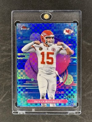 2025 Topps Finest Patrick Mahomes Uncommon #136 Blue Geometric Refractor /75