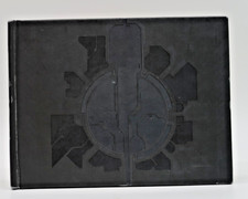 Halo 3 Limited Edition Hardcover Concept Art ...