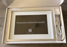 Skylight Digital Picture Frame 10in WiFi Enabled / 100DC / Color: Silver