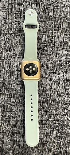 APPLE Watch Series 3 GPS - 38MM Aluminum Case A1858 - Rose Gold - Picture 2 of 4