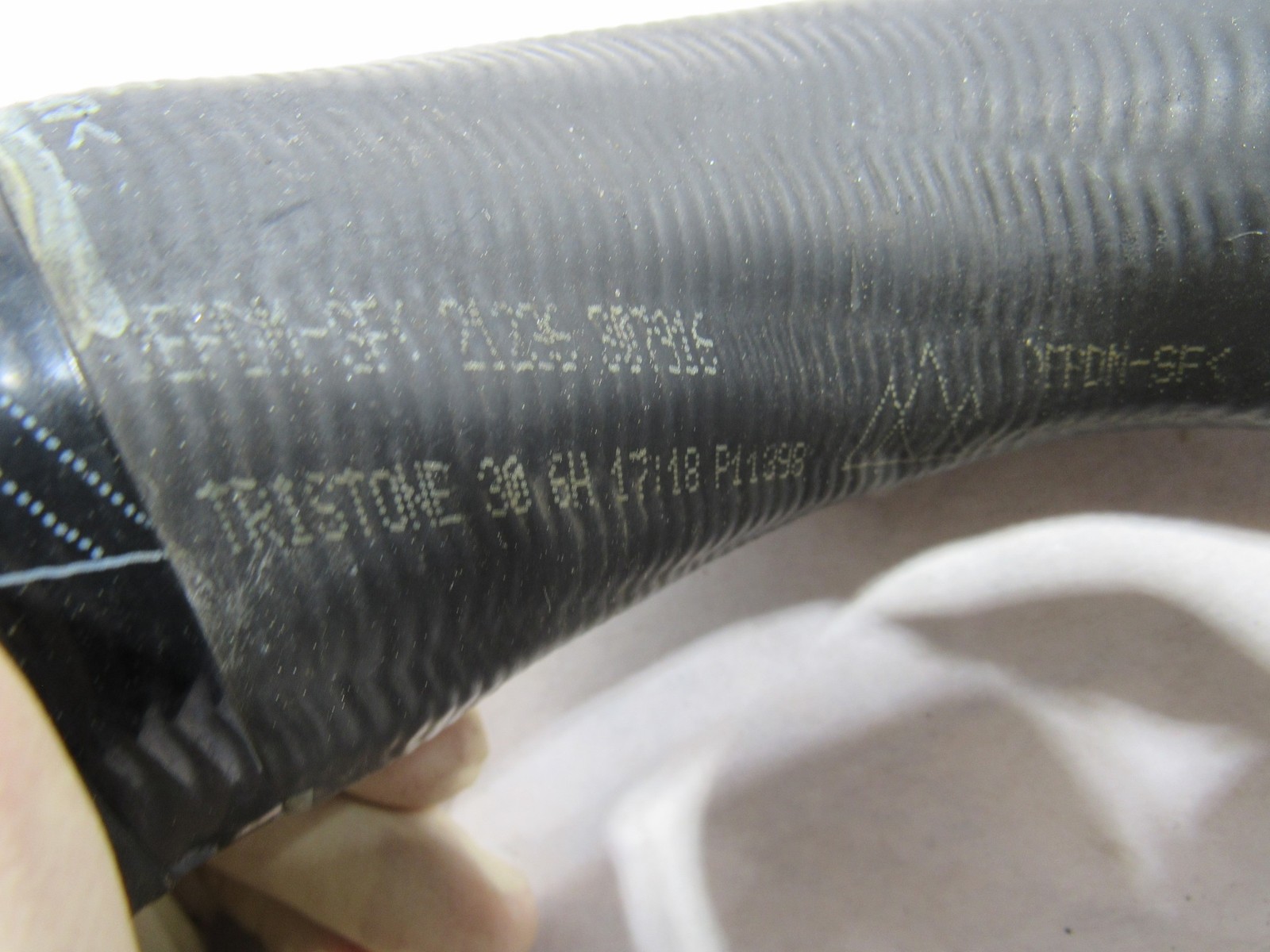 15-19 Ferrari 488 Spider 2017 Rear Water Return Hose Pipe Line Tube ;@