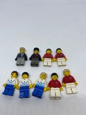 LEGO minifigure lot, 9 Football/Soccer players inc 2x goal keeper s