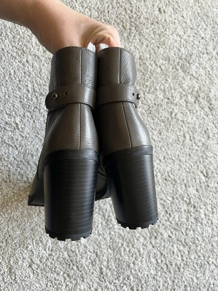 全新 H by Halston 尺码 8.5 皮革 Cara 坡跟踝靴 侧拉链 — 第 4/4 张图片