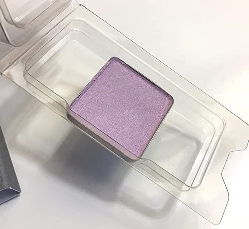 Aveda Petal Essence Single Eye color Eyeshadow 992 New Lilac Pale Pink - Picture 2 of 3