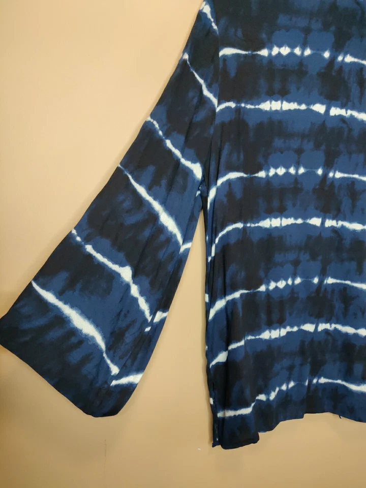 Xhilaration Mujer XS/S Cárdigan Azul y Blanco Tie-dye Manga Larga Foto 3 de 4