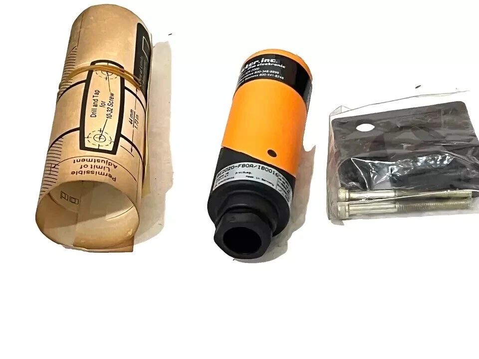 EFECTOR IB0072 IBE2020-FB0A INDUCTIVE PROXIMITY SWITCH 250V 65HZ ***New*** - Image 2 of 4