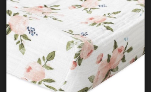 Little Unicorn /Bebe Au Lait Muslin Changing Pad Covers TWO NEW “spearmint Baby” - Picture 6 of 7