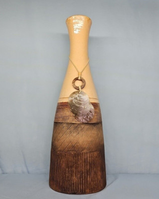 Floor Stone Vase w/Sea Shells Scales Ombre Boho IMAX 19.75''H Brown & Beige