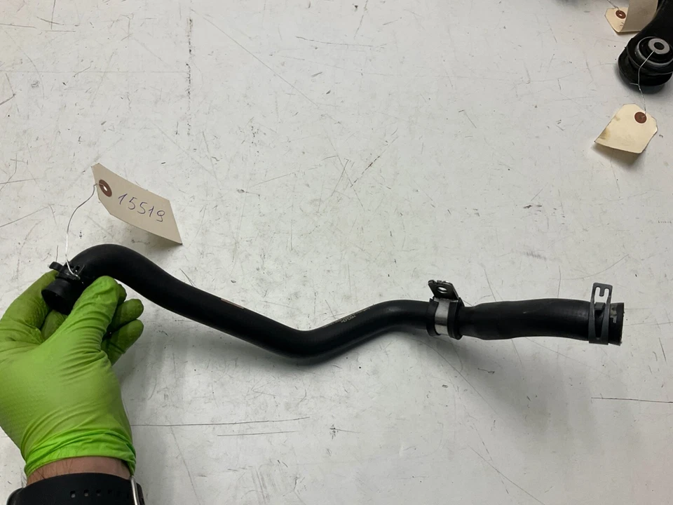 Manguera radiador tubo refrigerante original Audi S4 8W 8W0122448S Foto 3 de 4