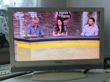 Grundig 22VLE8120WG LCD-Fernseher/ Monitor weiß