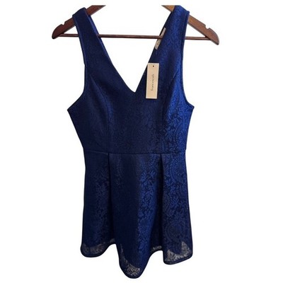 SALE Francescas Dress Deep Navy Blue Floral Lace Sleeveless Mini Party Medium