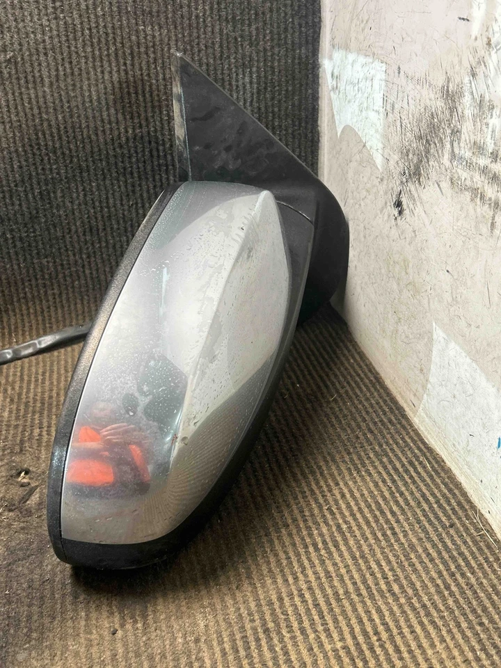 Fits 2007-2008 Chevrolet Avalanche 1500 Chrome Right Door Mirror OEM#:25782166 - Изображение 2 из 4