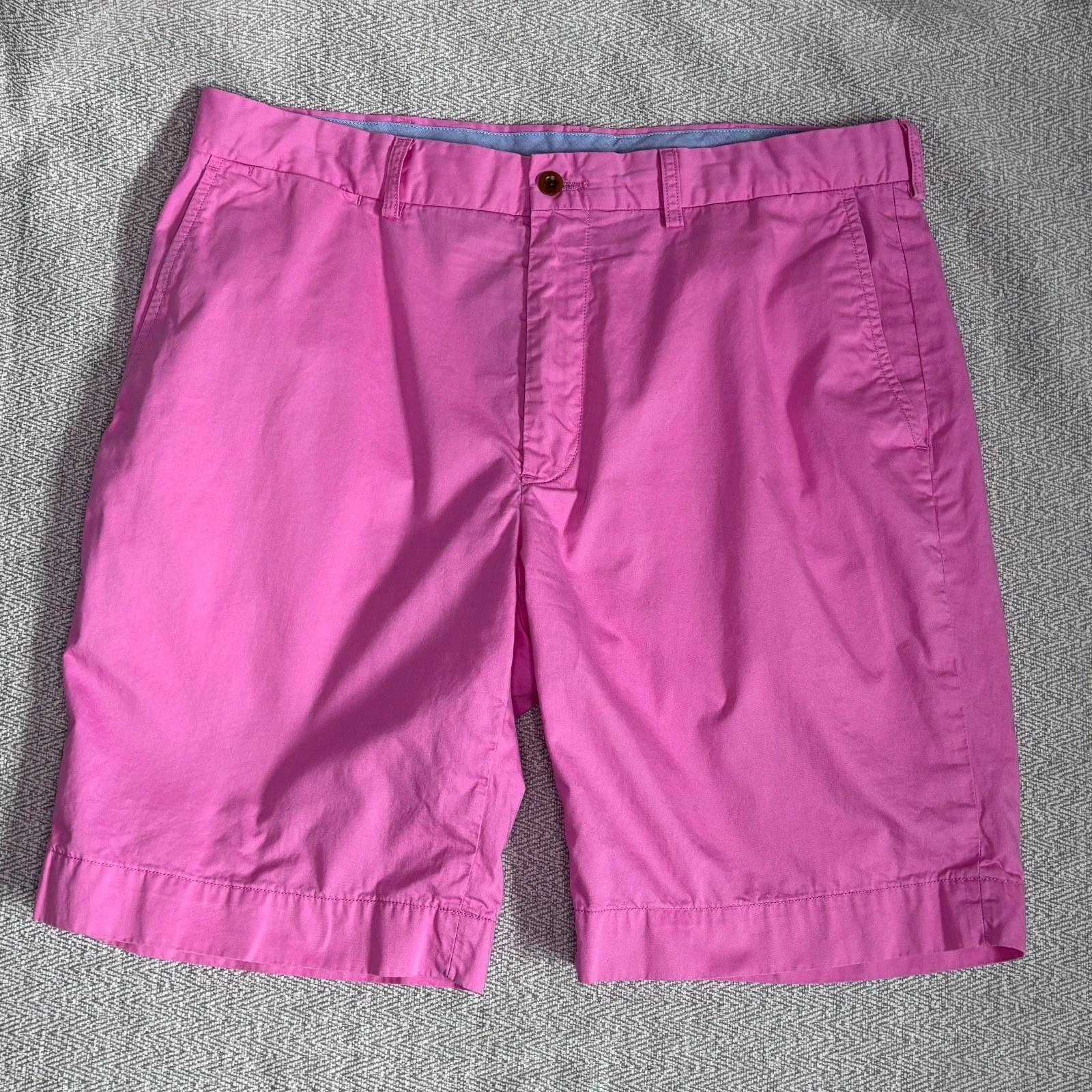 Polo Ralph Lauren bright pink Classic Fit 9" inseam chino shorts size 35 EUC