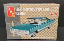AMT 38436 1966 Mercury Park Lane Hard Top Mod...