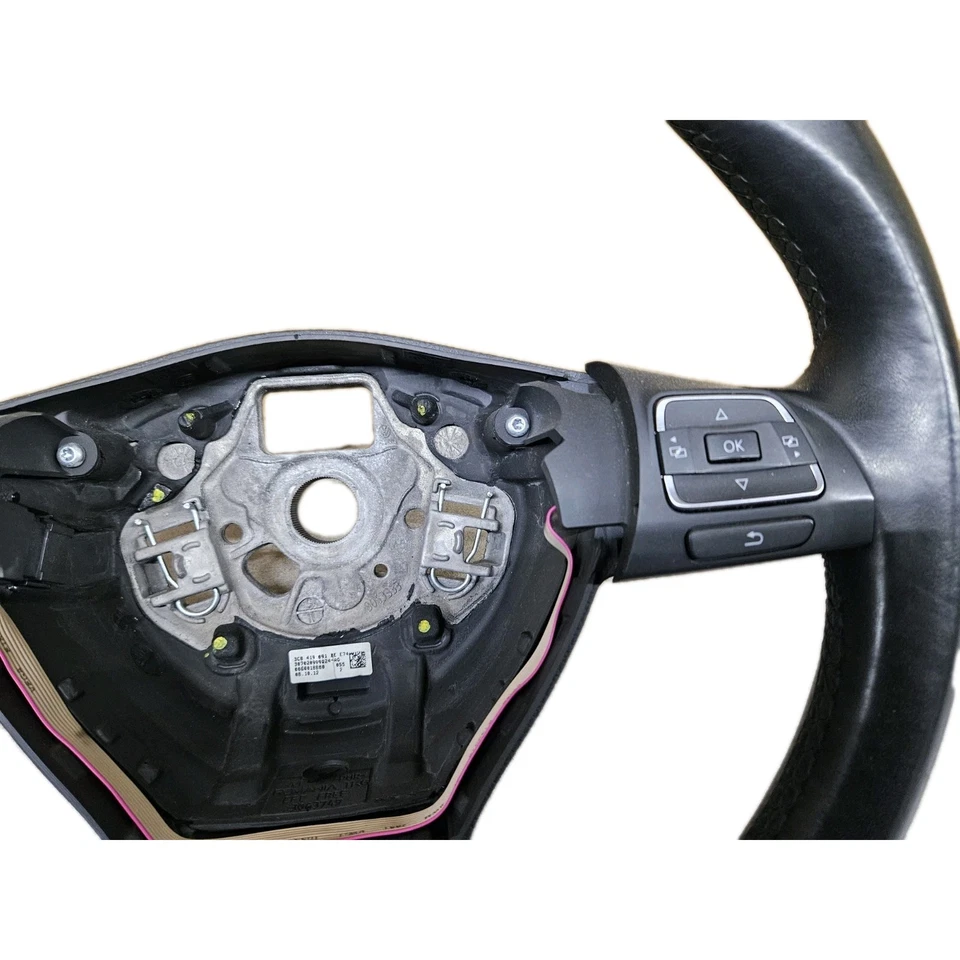 2009-2017 VW Volkswagen LEATHER STEERING WHEEL OEM 3c8419091 - Image 3 of 4