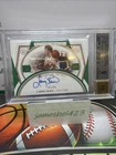LARRY BIRD 2020-21 NATIONAL TREASURES #5 TREASURES OF THE HALL Autograph 1/25