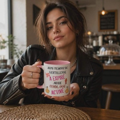 Humorvolle Tasse Mode Connasse Aktiviert