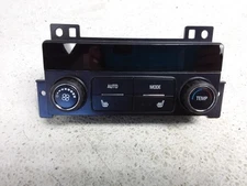 Rear Temperature Control Console Mounted Fits 15-18 SUBURBAN ID# 23467328 