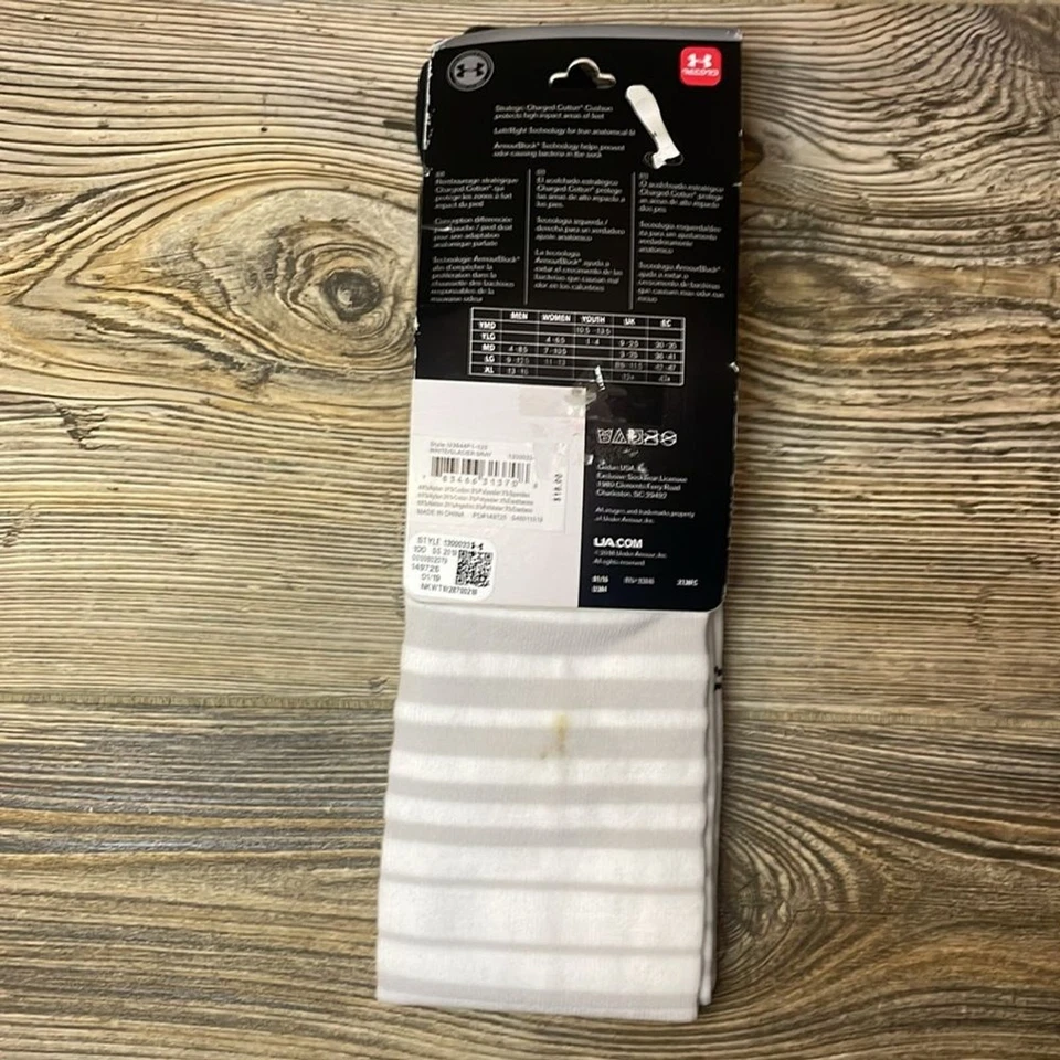 Under Armour Sobre la pantorrilla Fútbol Calcetines Atléticos Fútbol UA Rendimiento Mediano Foto 2 de 4