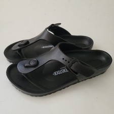 Birkenstock Sandals Girls size 1 Black Thongs