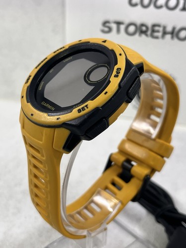 Garmin Instinct Watch with GPS Heart Rate Monitoring I Sunburst Yellow - Picture 7 of 8