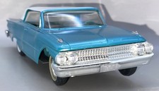 Amt Promo Friction 1961 Ford Galaxie 2dr Ht 125 Garden Turquoisewhite Fn-vf Amt Promo Friction 1961 Ford Galaxie 2dr Ht 125 Garden Turquoisewhite Fn-vf
