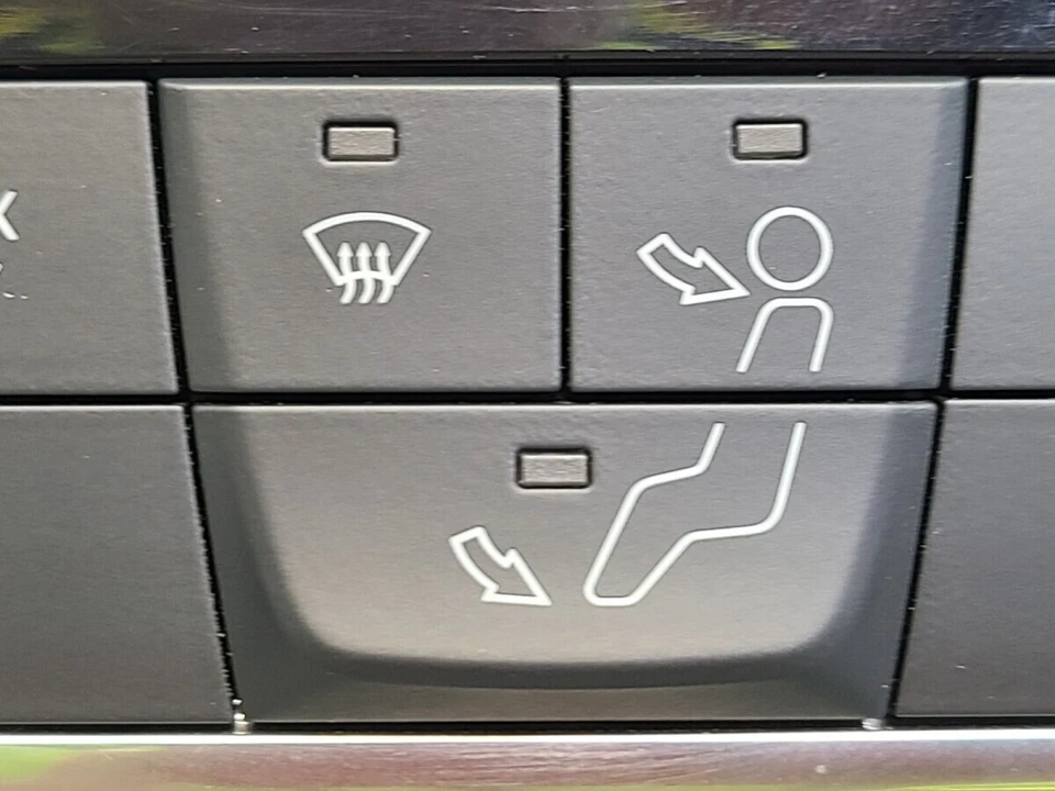 Ford Puma Climate Control Module 2023 MN1T-18C612-BD - Image 4 of 4