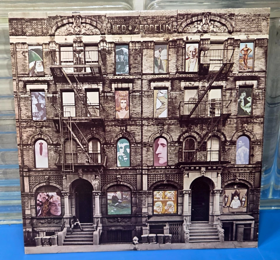 Led Zeppelin Physical Graffiti 1975 2LP Vinyl Swan Song Die Cut 1st Press - Image 3 of 4