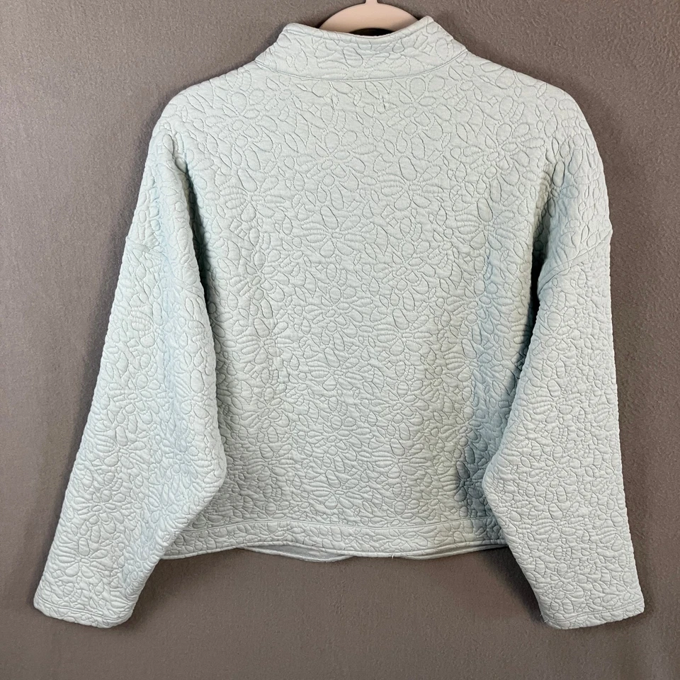 Maurices Women's Floral Quilted Snap Button Jacket Size L Light Blue NWT - Image 2 of 4