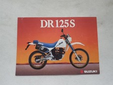 SUZUKI DR125S Motorcycle Sales Spec Leaflet c1983 FRENCH TEXT #32425198200017