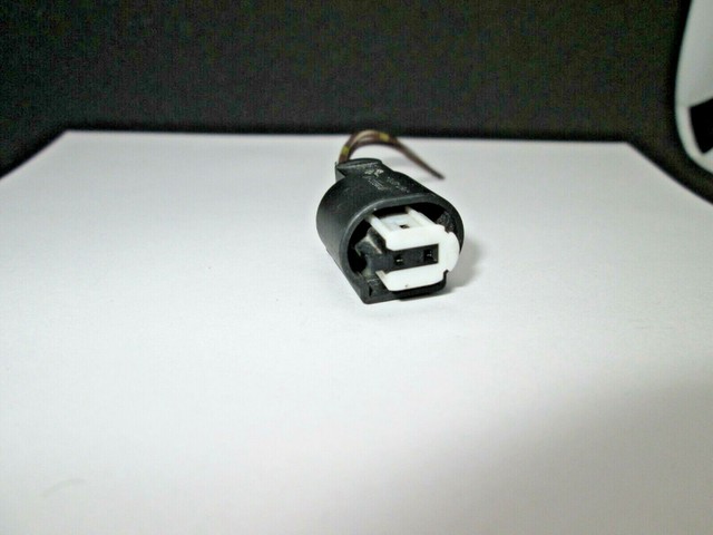 1718555 1 bmw