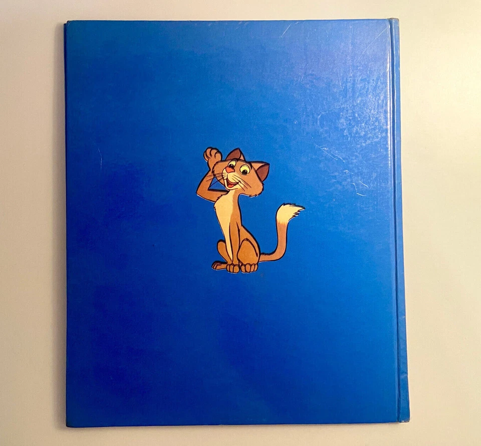 Walt Disney's 101 Dalmatians | 1961 Dean & Son Edition | Rare Hardback Book - Image 2 of 4