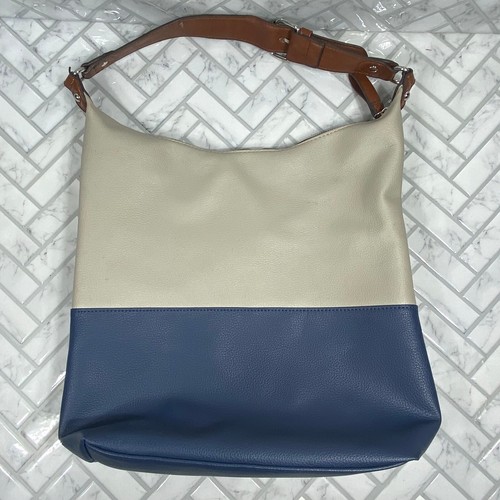 Borsa a tracolla e tracolla Adrienne Vittadini "Lexington Pebble Collection" - Foto 3 di 11