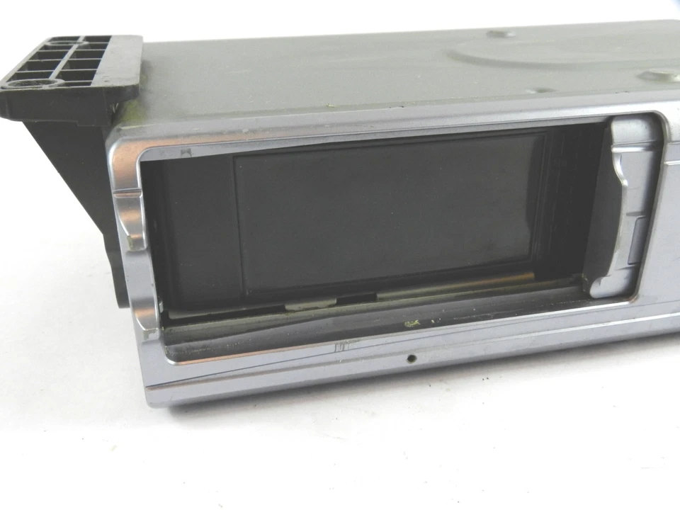 JVC CH-X99 Compact 12 Disc CD Changer Car Automatic - Image 2 of 4