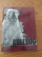 2011 UNIVERSITY OF REDLANDS YEARBOOK
