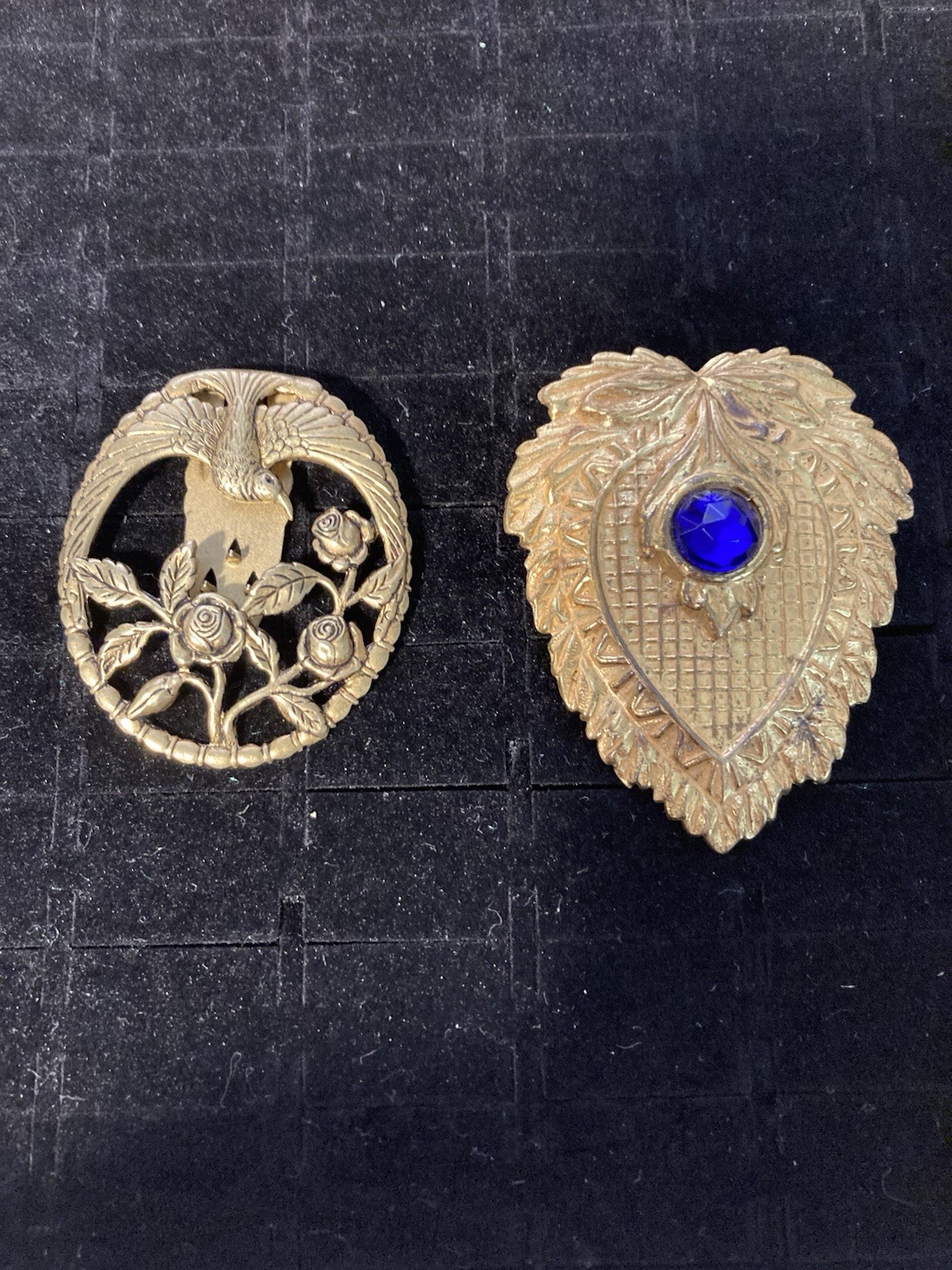 Vintage Art Nouveau Gold Tone Scarf Dress Fur Clips