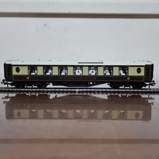 Hornby Pullman Third Class Car No. 31 From R2661M OO Gauge