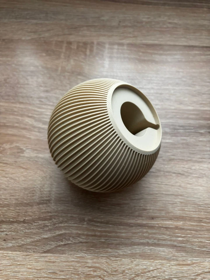 Magsafe Charger Stand for the new model 25W - Image 4 of 4