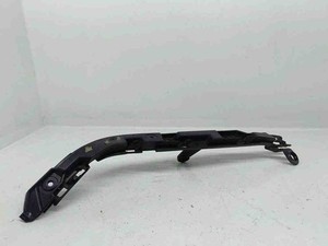 BMW 1 E81 Stoßstangenhalterung hinten links 7058517 2.00 Diesel 2008 31899622