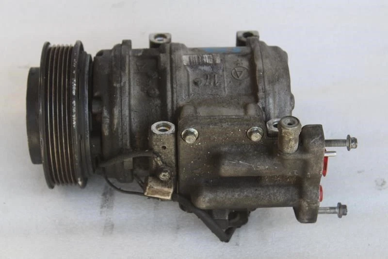 2003 JAGUAR XK8 XKR AIR CONDITION AC COMPRESSOR - Image 2 of 4