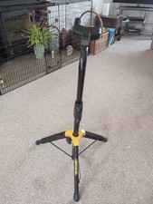 Hercules Guitar Stand with Quick-Grab Feature