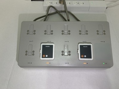Philips MX40 Battery Charging Station with 2 Brand New Batteries- Biomed Tested